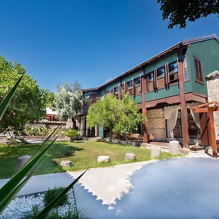 House 5 Hotel Анталия Екстериор снимка