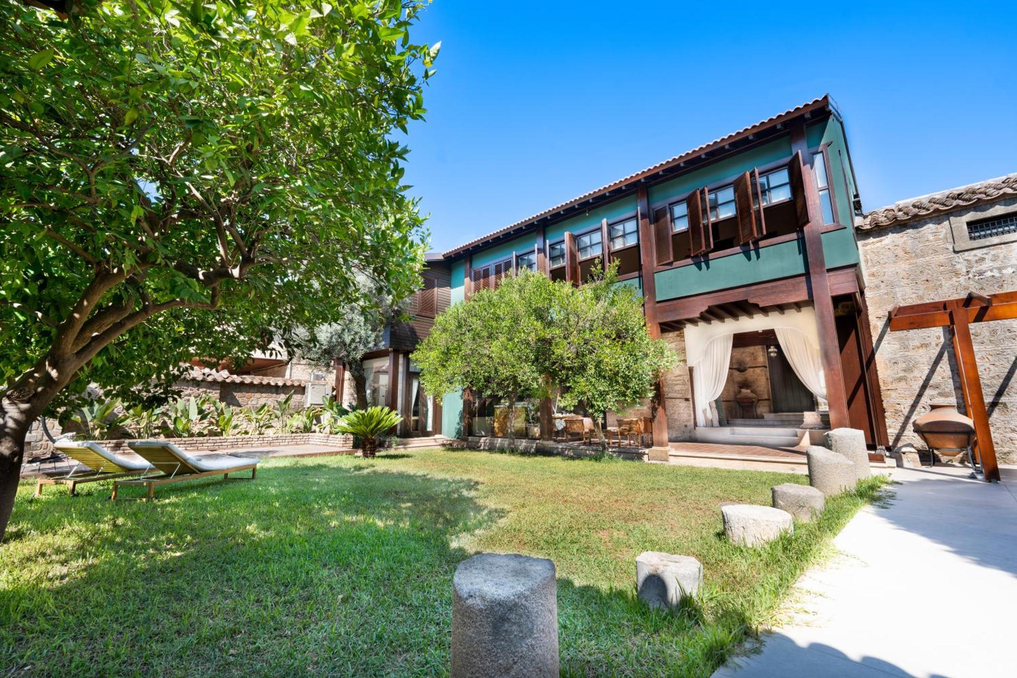 House 5 Hotel Анталия Екстериор снимка